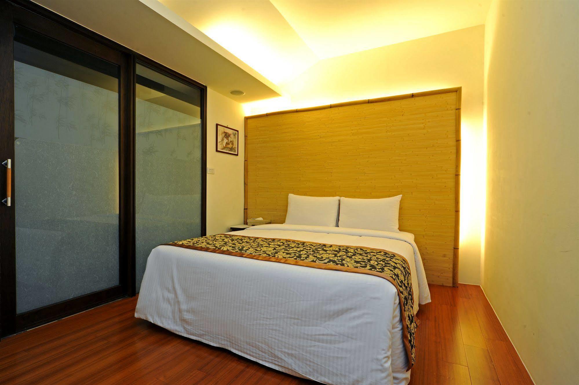Chat Hot Spring Resort Keelung Esterno foto