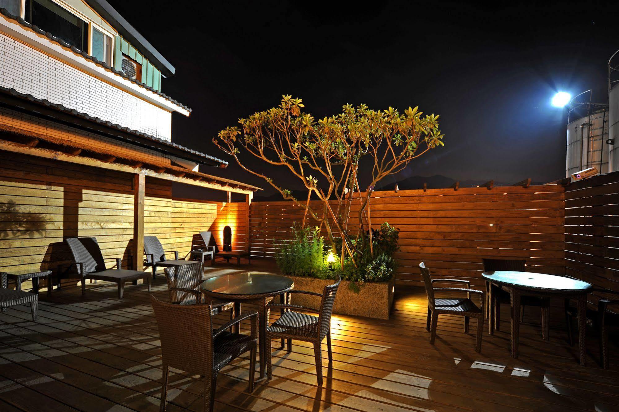 Chat Hot Spring Resort Keelung Esterno foto
